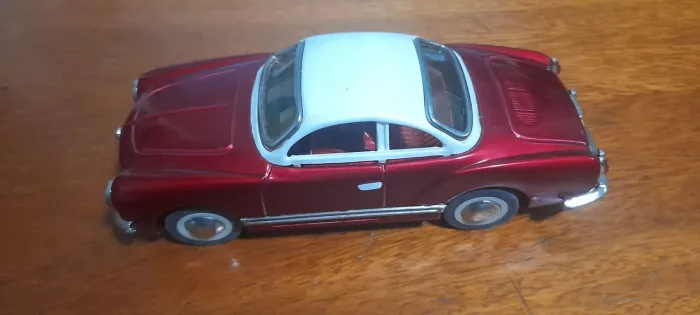 Volkswagen-karmann Ghia de lata