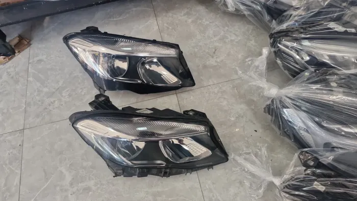 Farol Mercedes Gla Sem Led 2015 Original