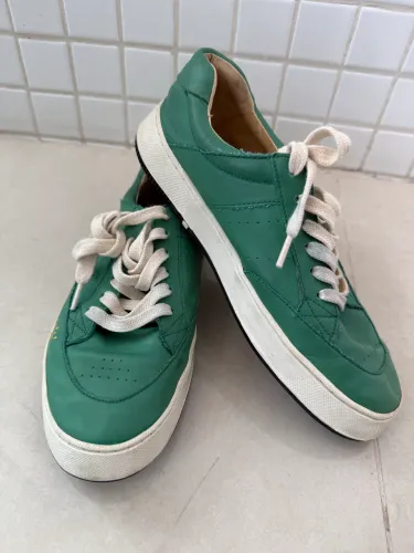 Tênis osklen verde 35