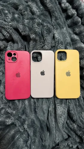 Três capas do iphone 13