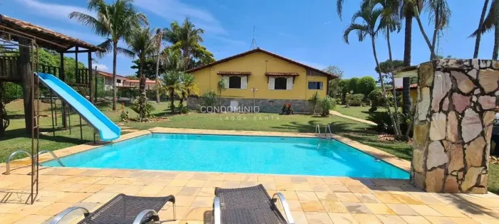 Casa no Condomínio Estancia Da Mata