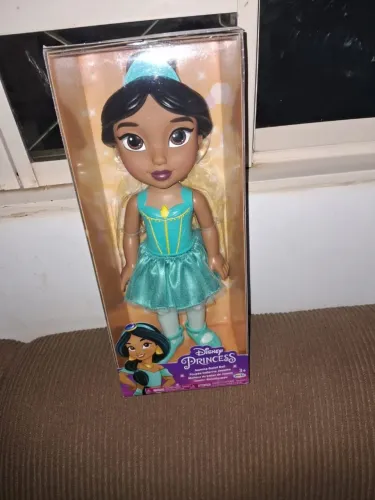 Boneca jasmine Disney 