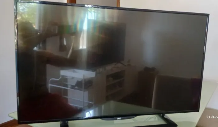 TV AOC LED 43" LE43D1452 - Full HD - Ótimo Estado