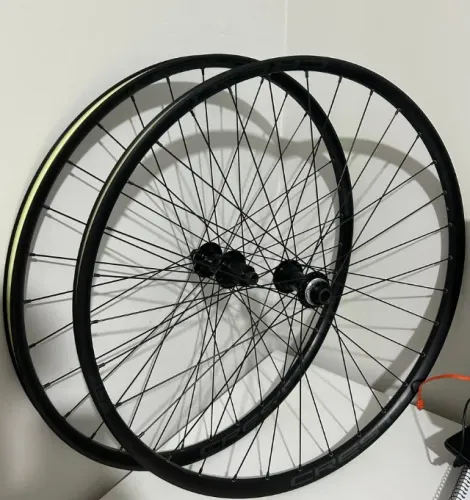 Rodas Stan's Crest S2