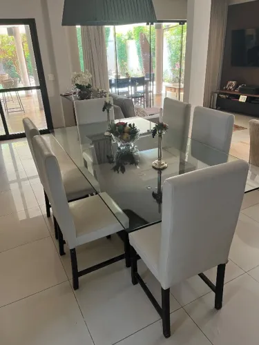 Cadeiras para mesa de jantar 