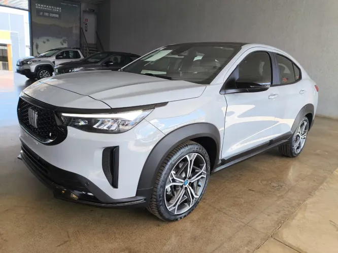 Fiat Fastback Abarth Turbo Flex 1.3 Aut. 2025