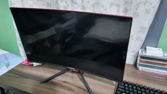 Monitor Curvado Warrior Shin Kai