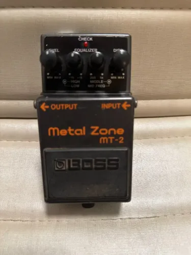 Pedal Boss Metal Zone - MT-2 - Conservadão!!!
