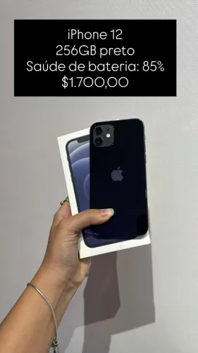 iPhone 12 / 256GB / Preto/ Saúde de bateria 85% / R$ 1.700,00 / LOJA FÍSICA