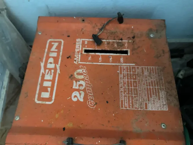 Máquina de solda liepin 250a
