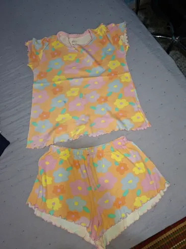 Lote com 11 Pijamas infantil meninas 12 anos