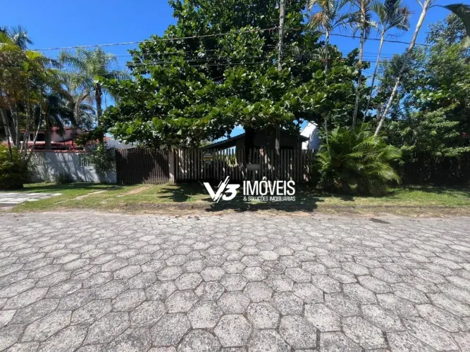 Terreno à venda, 652 m² por R$ 2.389.000,00 - Prainha - Matinhos/PR