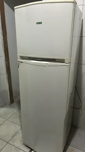 Geladeira para concerto