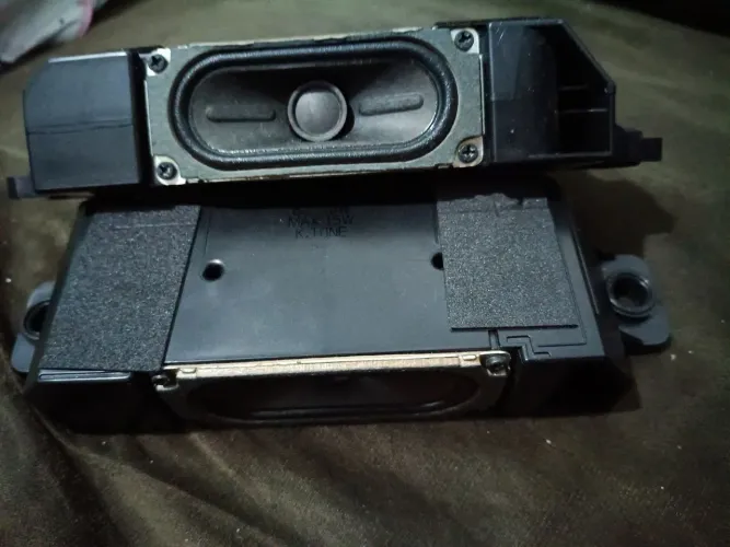 Para de alto falante LG 42LA6130