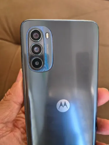 Moto g52