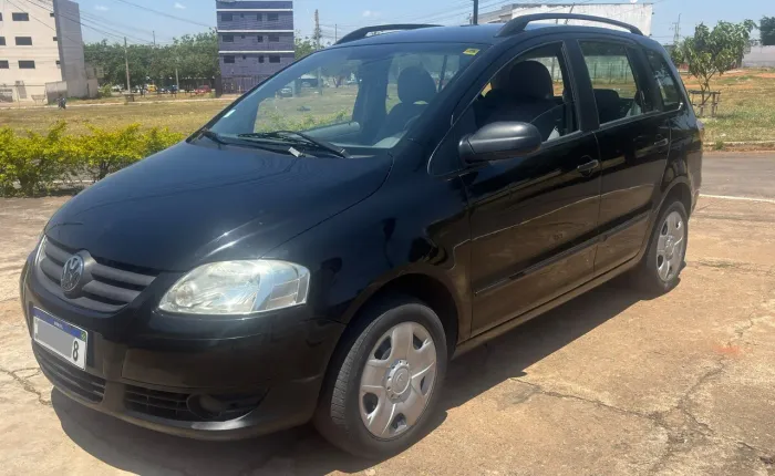Volkswagen Spacefox 1.6/ 1.6 Trend Total Flex 8V 5P 2010