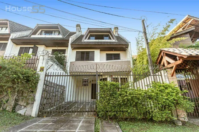 Sobrado com 3 dormitórios à venda, 141 m² por R$ 899.000,00 - Mercês - Curitiba/PR