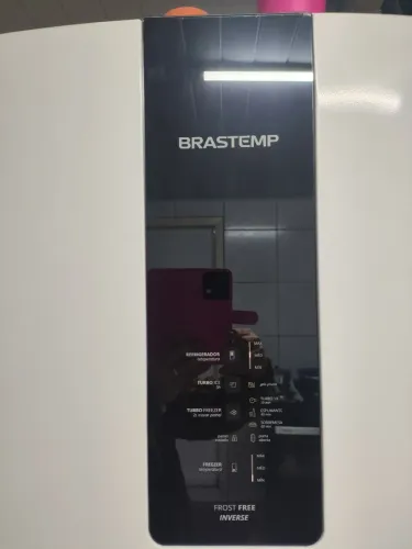 Geladeira Brastemp inverse painel digital