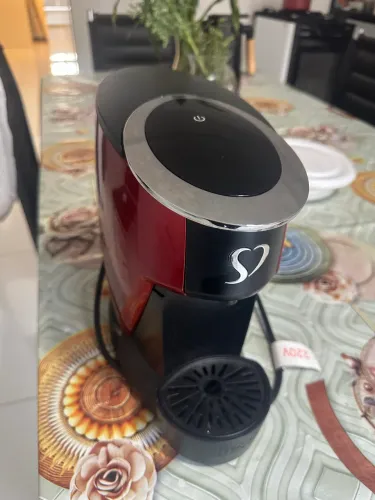 Máquina de café três corações