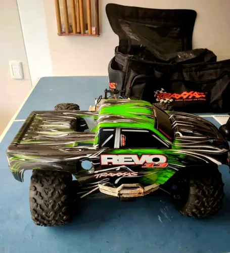 Traxxas evo 3.3 nitro 