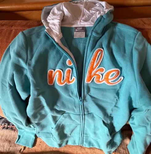 Agasalho de moleton Nike, com capuz, menina 10 a 12 anos