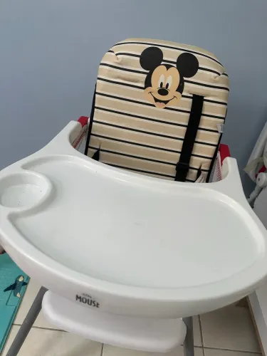 Cadeira alimentação novinha meu bb não se adaptou 