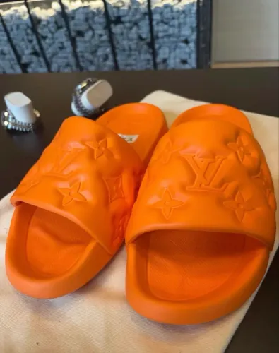 Chinelo louis vitton ORIGINAL