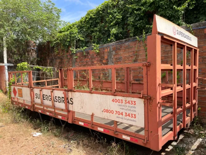 Vendo 2 carroceria de Gás