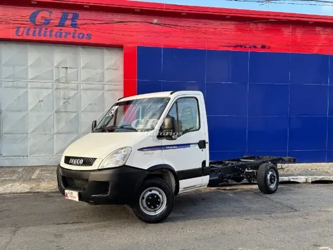 Iveco Daily Chassi 35s14 2P (e5) 2019