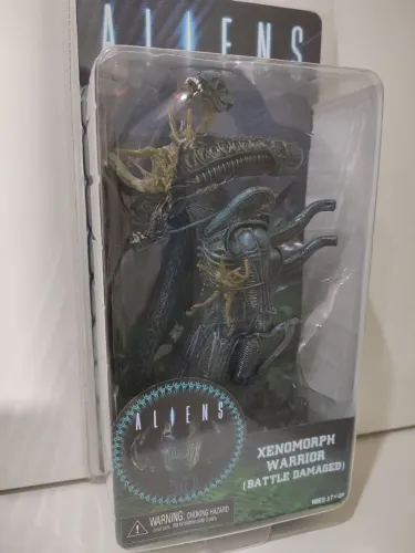 Neca Xenomorph Warrior Battle Damaged 1 Aliens Figura de Ação Colecionável Boneco