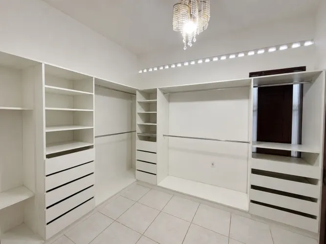 Vendo closet 