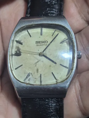 Relógio SEIKO QUARTZ VINTAGE - FUNCIONAMENTO OK