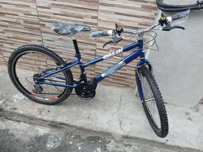 Bicicleta Caloi aro 24.