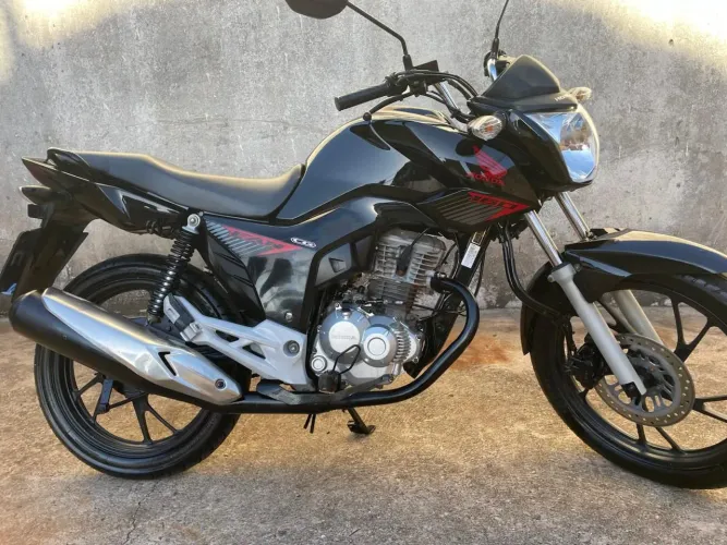 Fan 160 muito nova