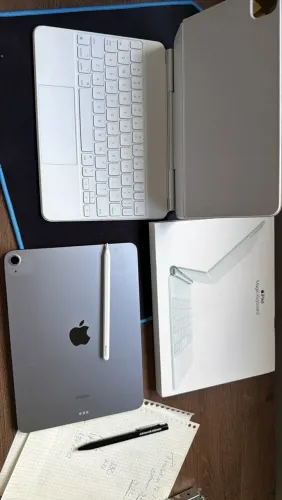 Kit IPad Air + Magic Key branco + Apple Pencil Pro 