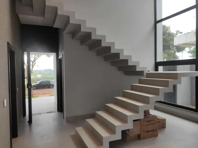 Escadas de concreto 