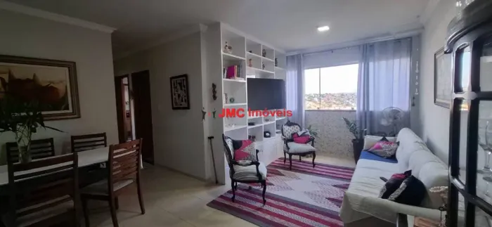 Apartamento com 3 dormitórios para alugar, 70 m² por R$ 3.315,00/mês - Planalto - Belo Hor