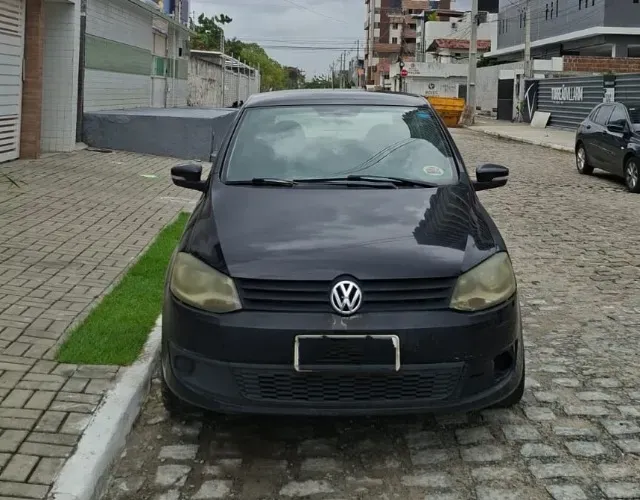 Volkswagen Fox 1.0 MI Total Flex 8V 5P 2010