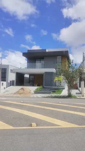 Terras Alphaville casa em excelente localização