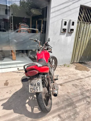 Suzuki de corre,motor feito a pouco tempo