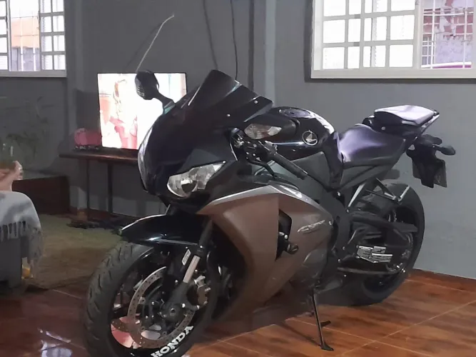 Fariblede série especial com ABS