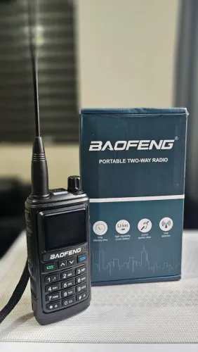 Rádio walkie-talkie baofeng uv17 pro gps am e fm vhf uhf air band