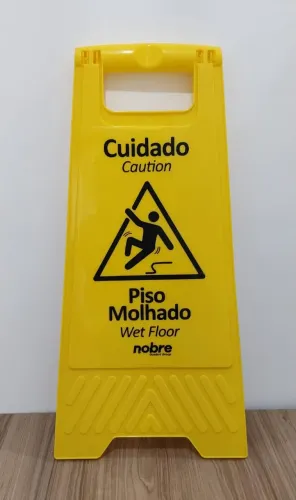 PLACA DE SINALIZAÇÃO DE PISO