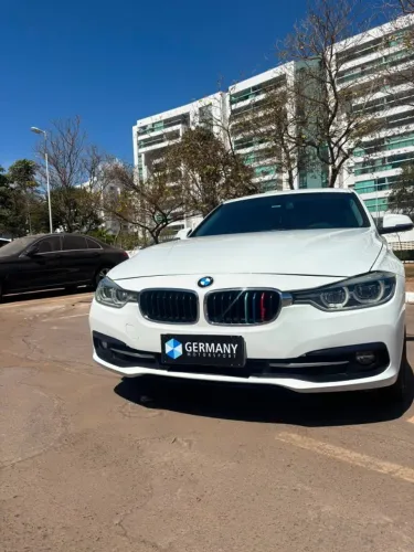 BMW 320I A Modern/sport TB 2.0/a.flex 16V 4P 2017