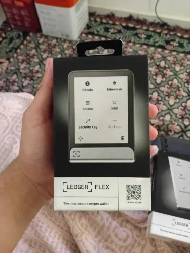 VENDO UMA LEDGER FLEX NOVA NA CAIXA LACRADA NUNCA ABERTA!