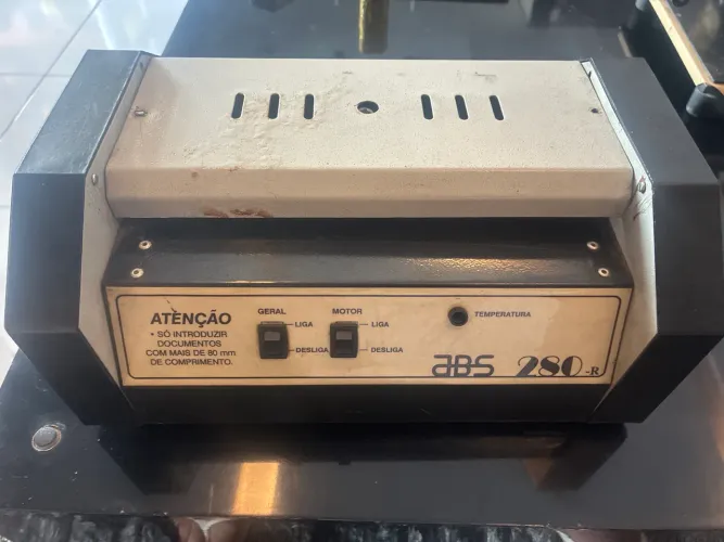 Máquina plastificadora