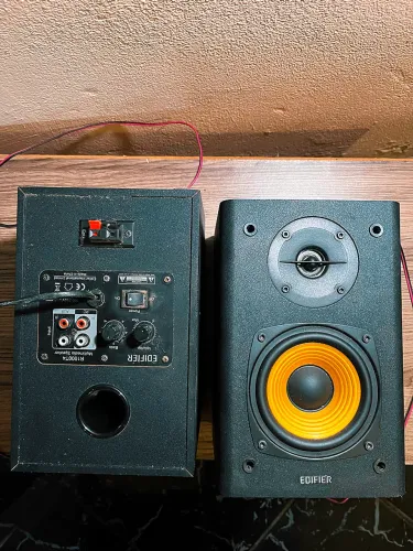Caixa de som multimídia - estúdio - monitor de áudio