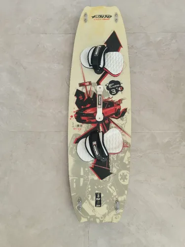 Prancha kitesurf F One 140x40