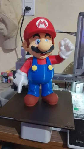 Action figure. Mario feito em impressora 3d. Mais informações no whatsapp. *