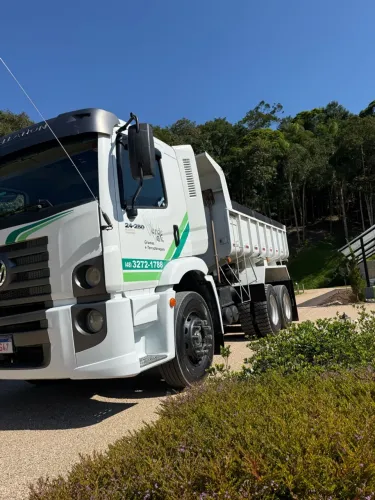 VW 24250 - caminhão Caçamba